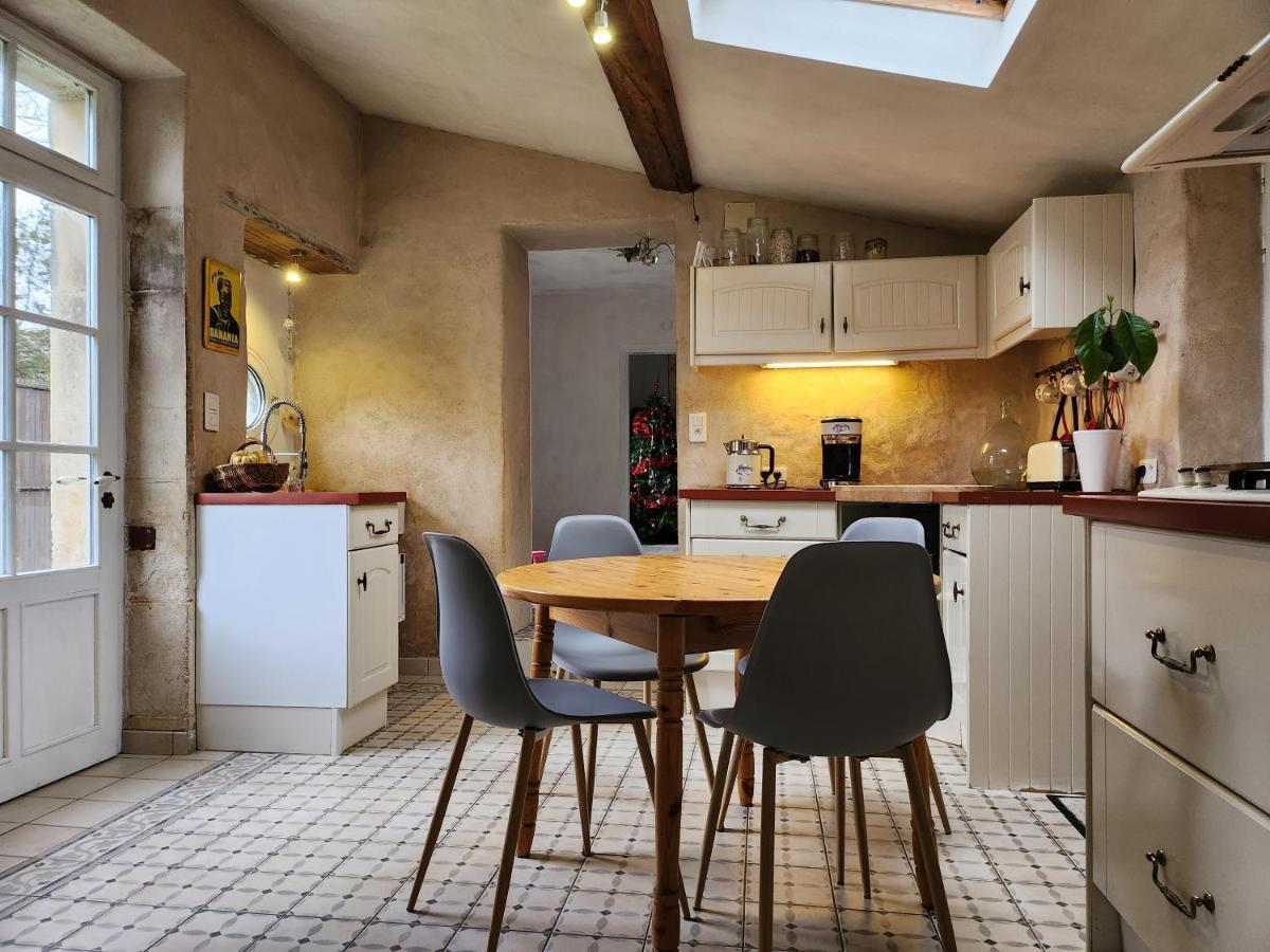 Maison Chaleureuse Et Familiale. Nalliers  외부 사진
